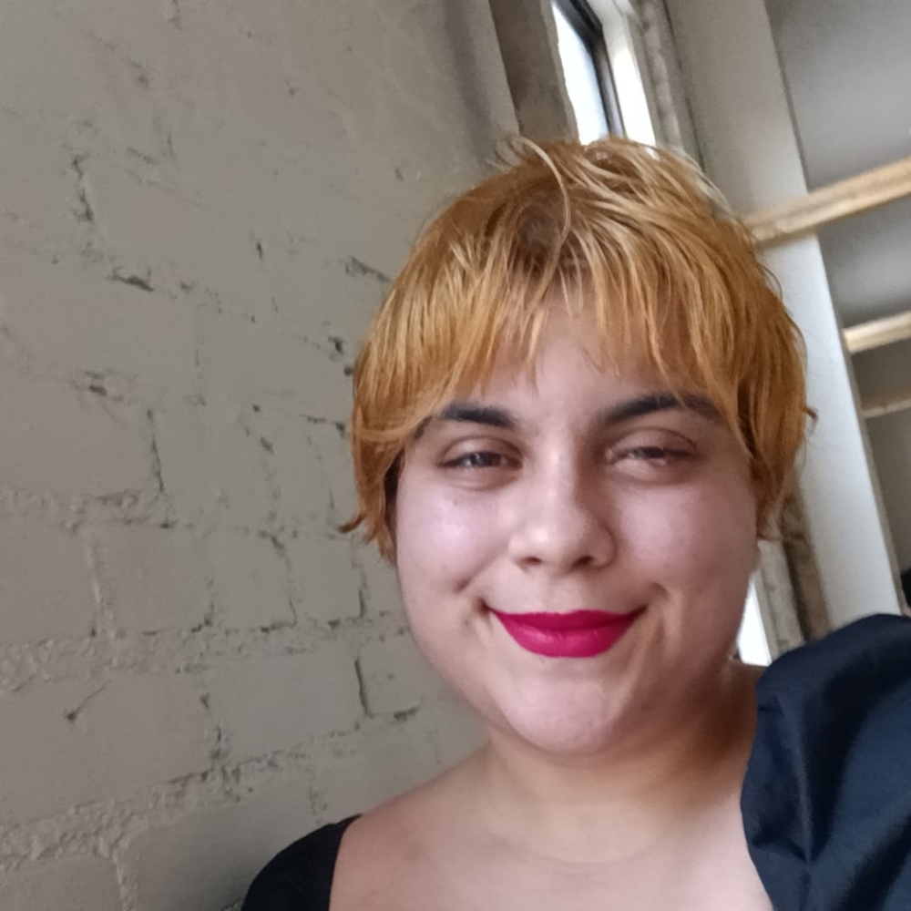 Meet your Posher, Anj